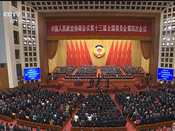 “要全面贯彻党的教育方针”