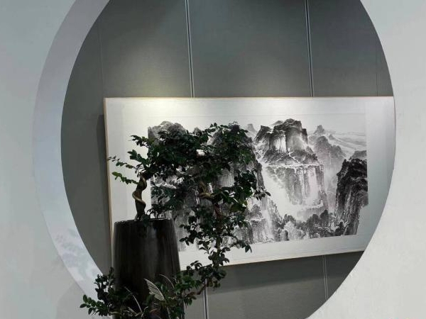 广东美协名誉主席许钦松展逾30幅佳作 推广岭南山水画